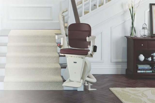 lifecare-stair-lift_0000_Layer 4